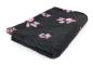 Preview: Vet Bed schwarz mit rosa Pfoten 150 x 100 cm