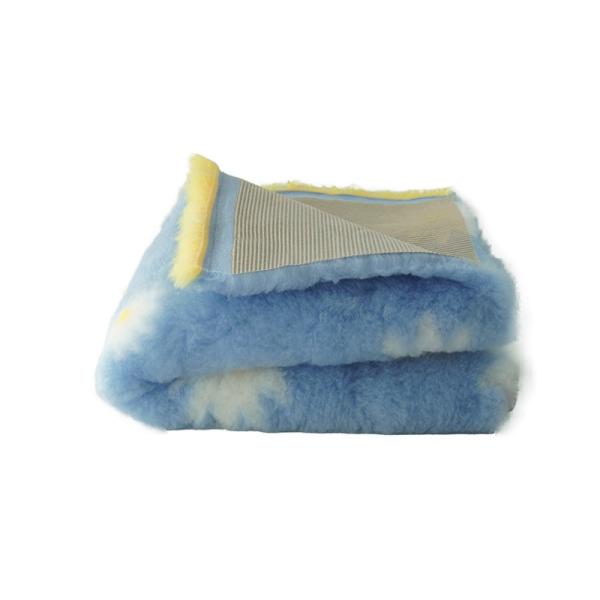 Vet Bed 150 × 100 cm – hellblau mit Gänseblümchen